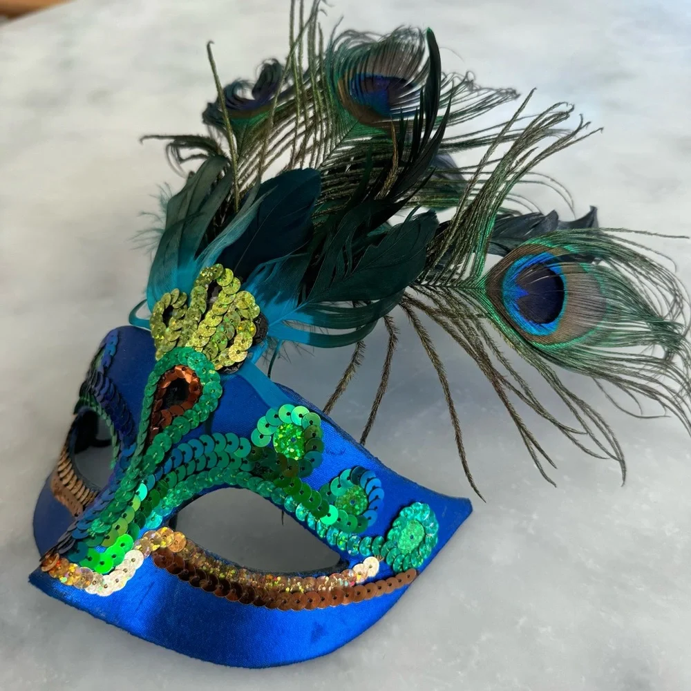 Peacock Feather Masquerade Mask.